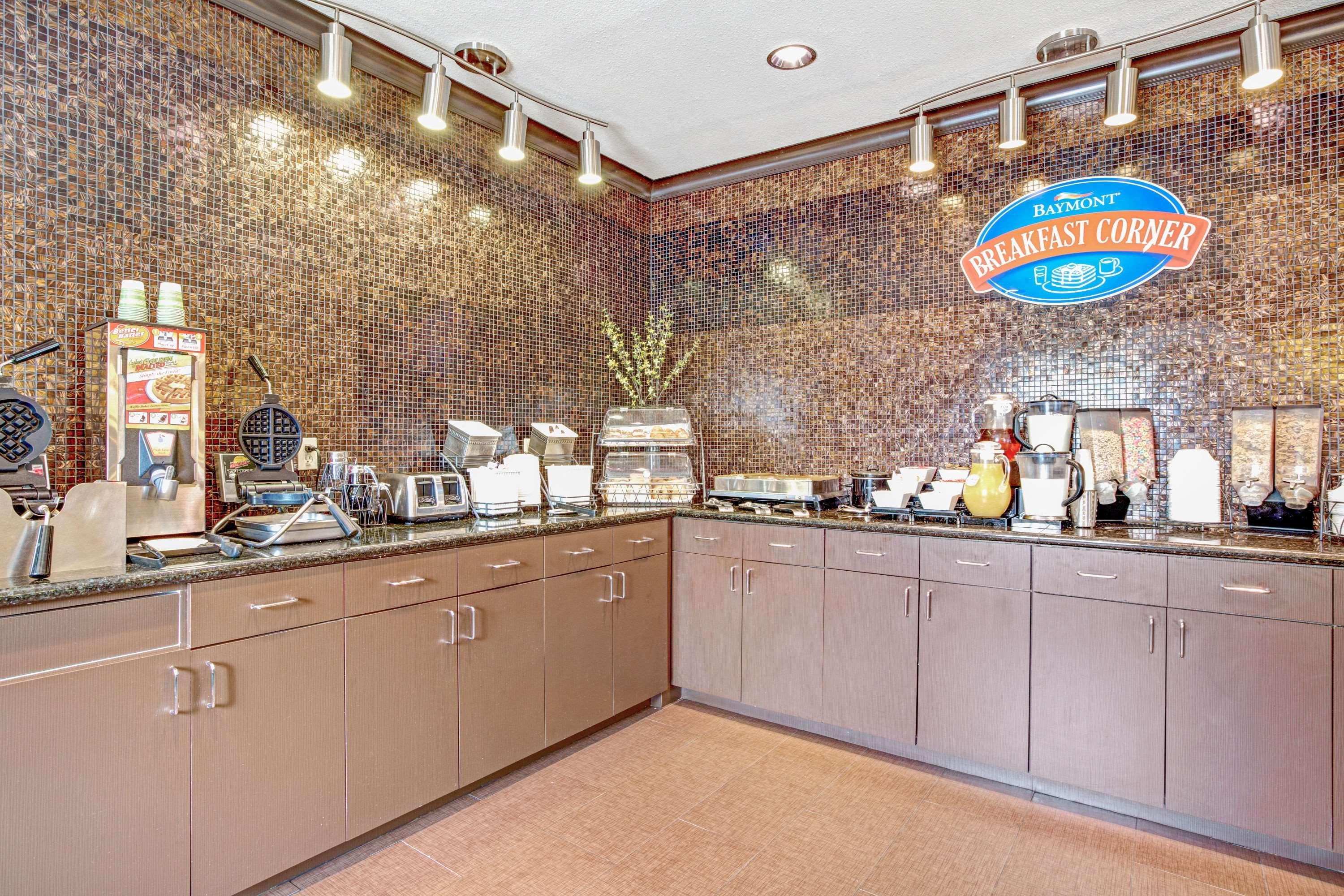 Baymont By Wyndham Dallas/ Love Field Kültér fotó